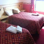 Bed & Breakfast Pier House 3*