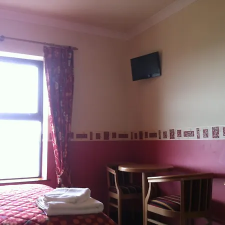 Oda ve Kahvaltı Pier House Inis Mor