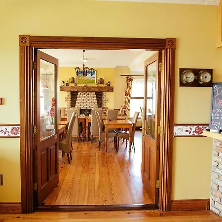 Pier House Bed & Breakfast