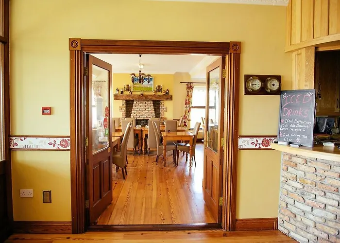 Pier House Bed & Breakfast